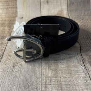 Disney Women’s Size Medium  Black Belt with Silver Disney‎ logo Buckle